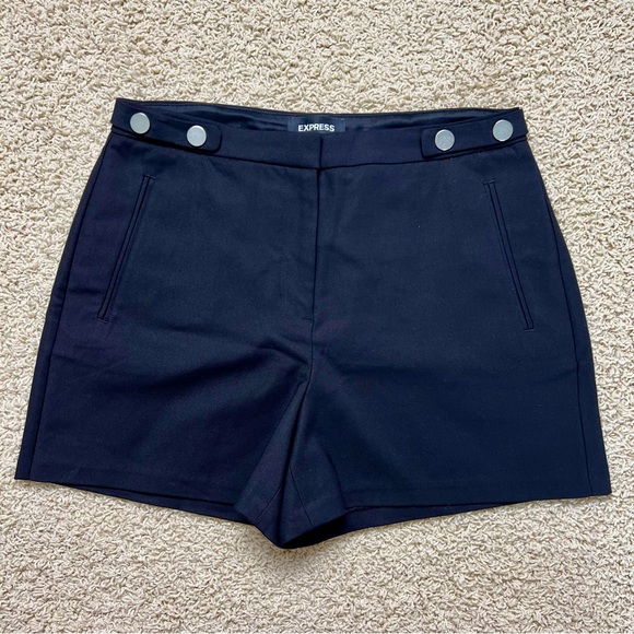 EXPRESS EUC Midi High Rise Tailored Shorts 3.5” Belt Detail Pockets Black Size 6 - Picture 1 of 6
